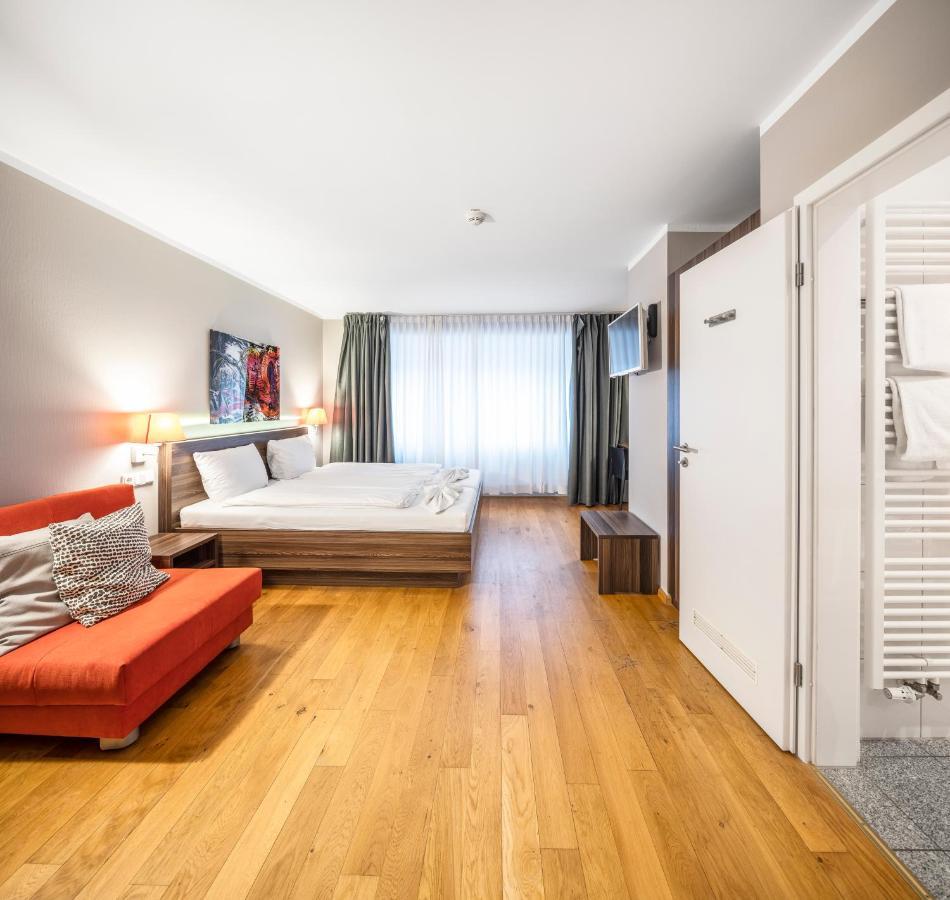 Living-World Aparthotel Heidelberg Exterior foto