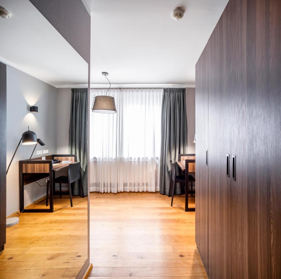 Living-World Aparthotel Heidelberg Exterior foto