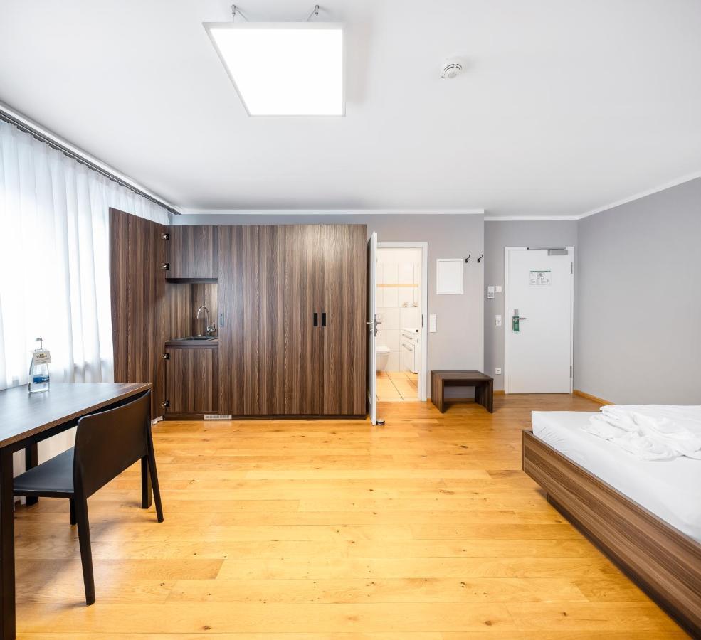 Living-World Aparthotel Heidelberg Exterior foto