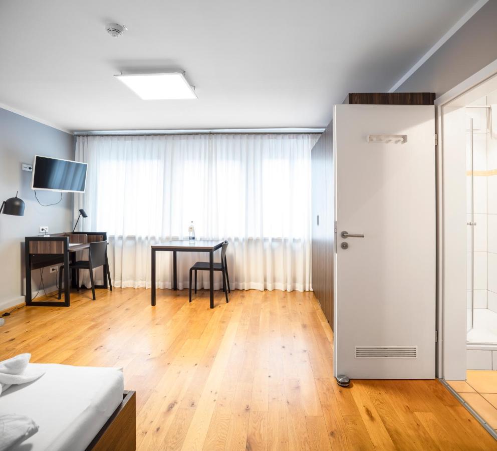 Living-World Aparthotel Heidelberg Exterior foto