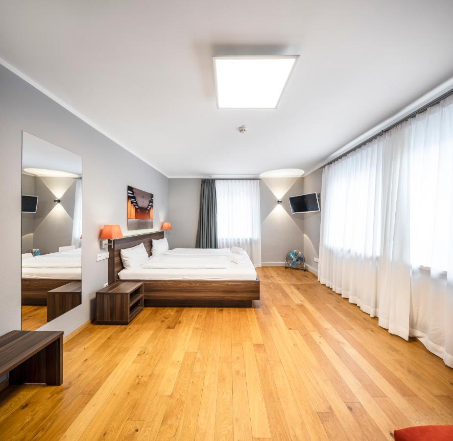 Living-World Aparthotel Heidelberg Exterior foto